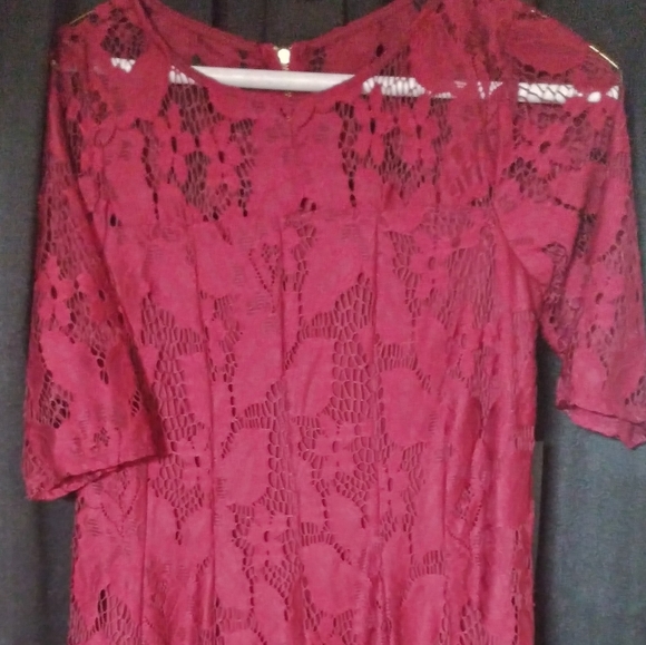 Dress - Picture 1 of 3